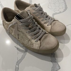 ShuShop Gold Glitter 8.5